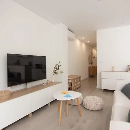 Homebythesea Apartment